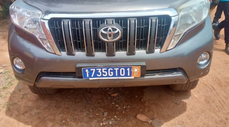 TOYOTA Prado
