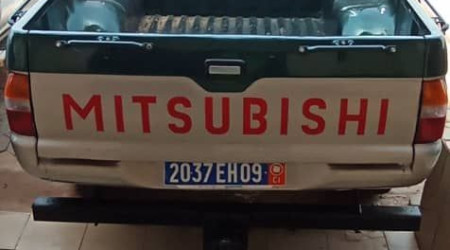 MITSUBSHI L200