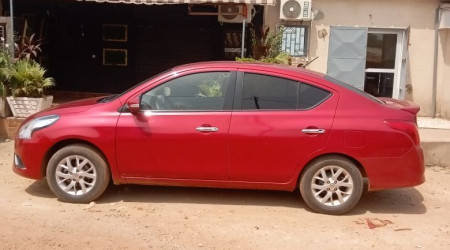 NISSAN Sunny